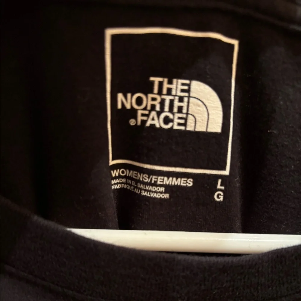 The North Face Shirt Mens Large Black Never Stop Exploring Graphic Tee Large